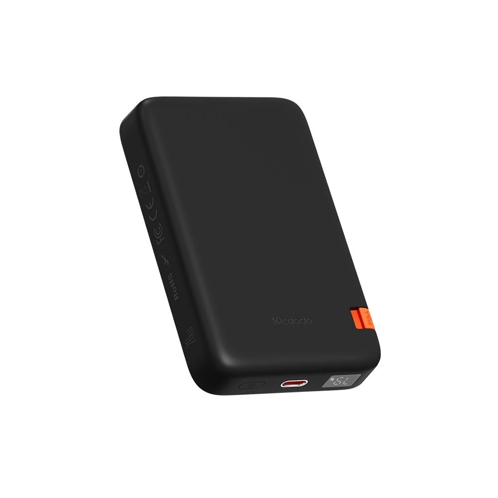 Mcdodo Power Bank with Built-in Bracket Power Bank with Built-in Bracket (Black)