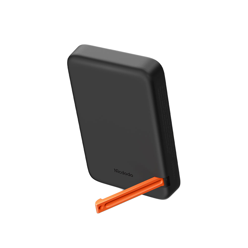 Mcdodo Power Bank with Built-in Bracket Power Bank with Built-in Bracket (Black)
