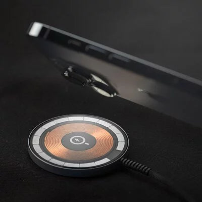 Momax Q.Mag Magnetic Wireless Charger UD21