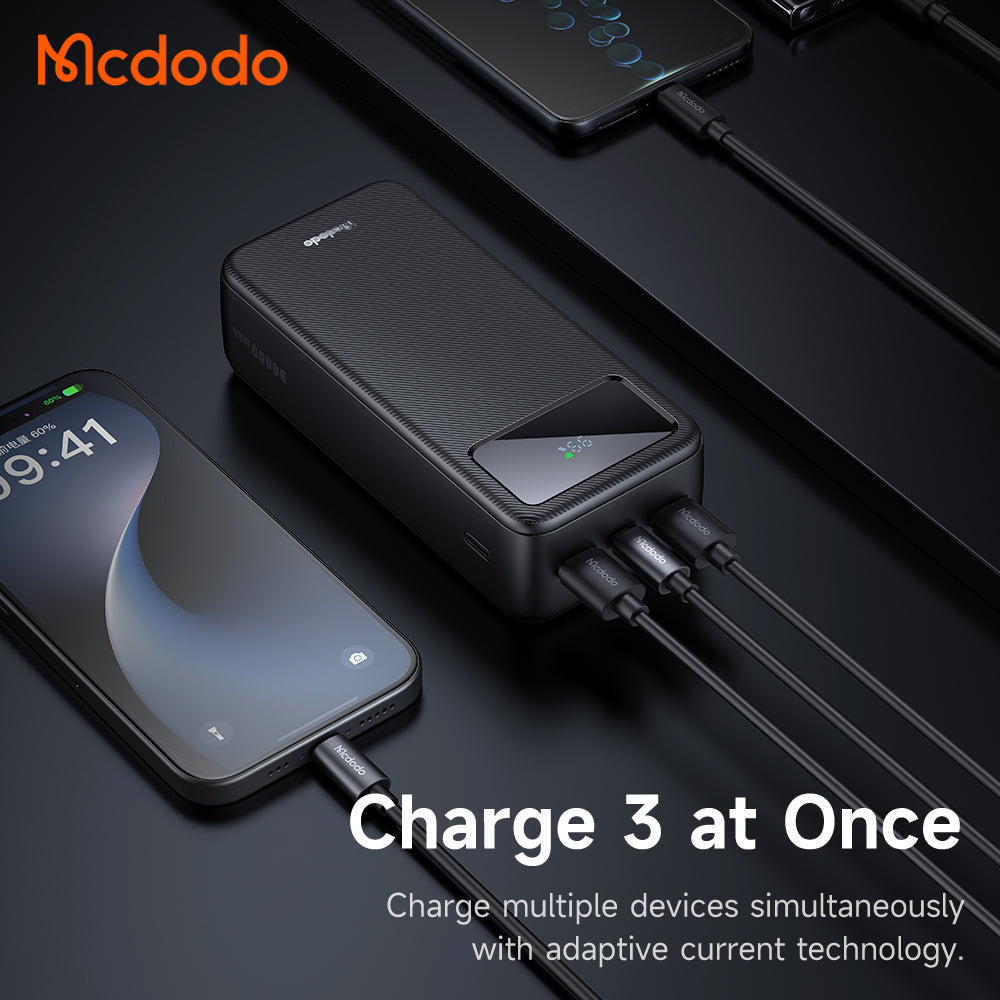 Mcdodo MC-4240 22.5W Large LED Display 30000mAh 1C+2A Power Bank