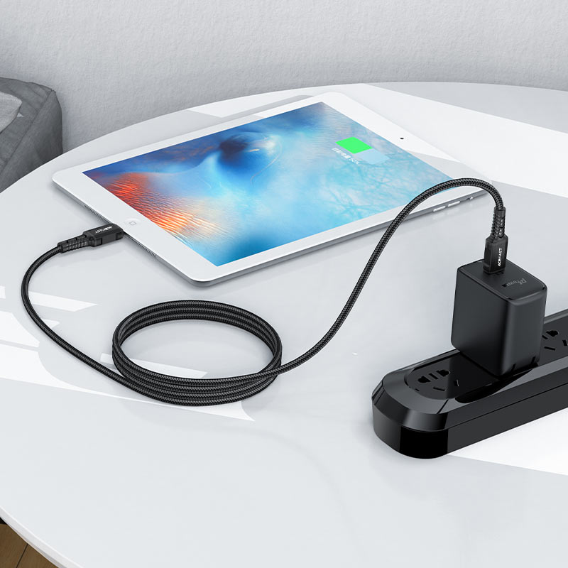 Charging Data Cable C4-01 USB-C to Lightning