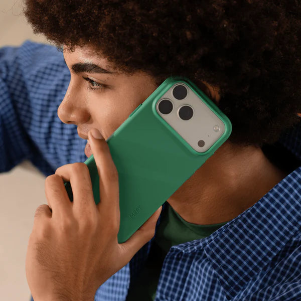MOFT Snap Case MOVAS™ for iPhone 17 Series - MagSafe Compatible (OZ GREEN)